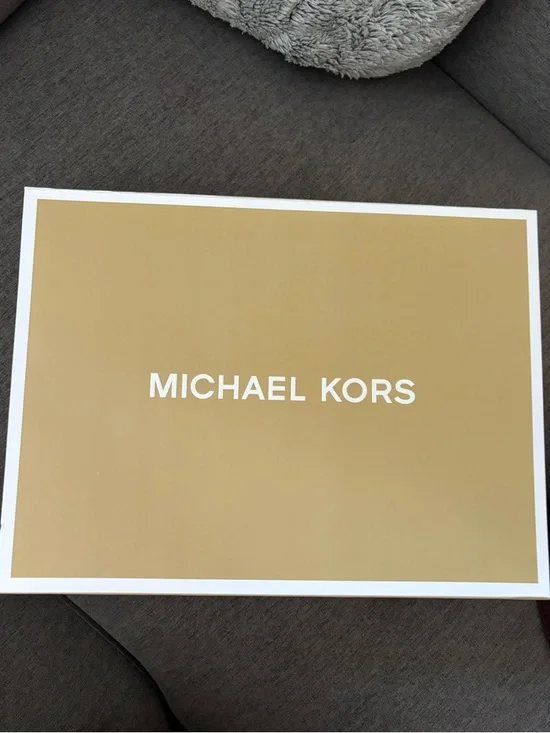 Michael Kors Dark Brown Crossbody Bag - Picture 3 of 8